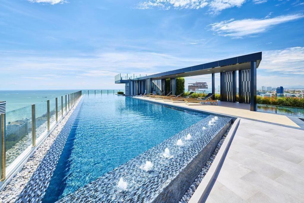 Sea View 2 Bed Room Condo @ Central Pattaja Kültér fotó