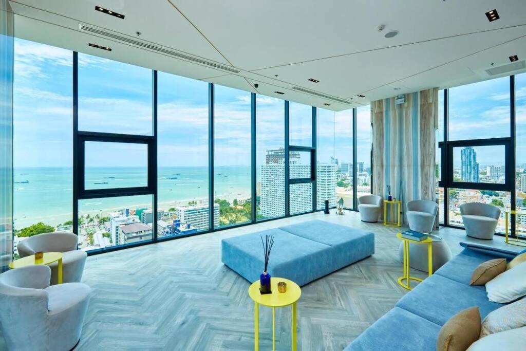 Sea View 2 Bed Room Condo @ Central Pattaja Kültér fotó