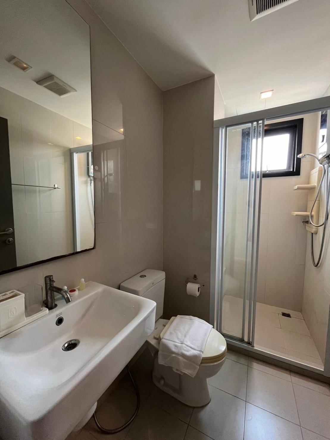 Sea View 2 Bed Room Condo @ Central Pattaja Kültér fotó